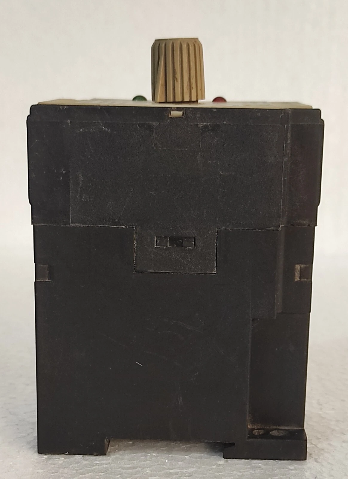 admin/uploads/uploads/Siemens 7PU2240 Electric Timer_3.webp